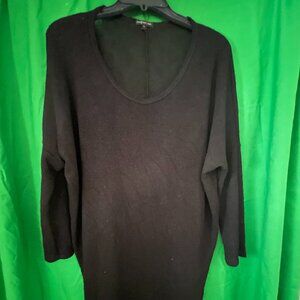 MMCMMCMM gray & white sweater Soft Warm Scoop Front, Button Detail